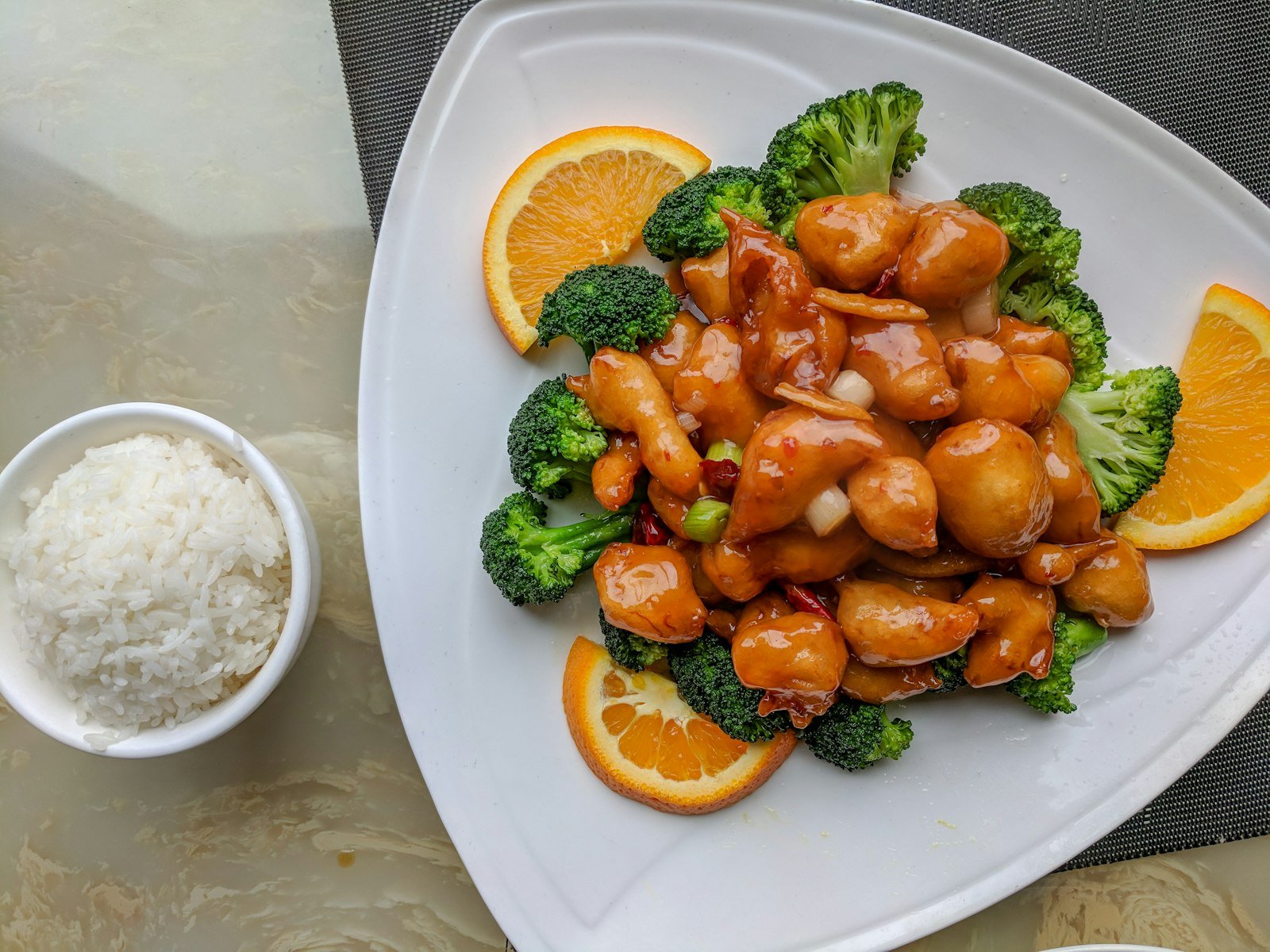 Wok Away – Azijos virtuvė Šiauliuose